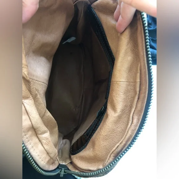 Vinted Diesel leather bag - Picture 8 of 11